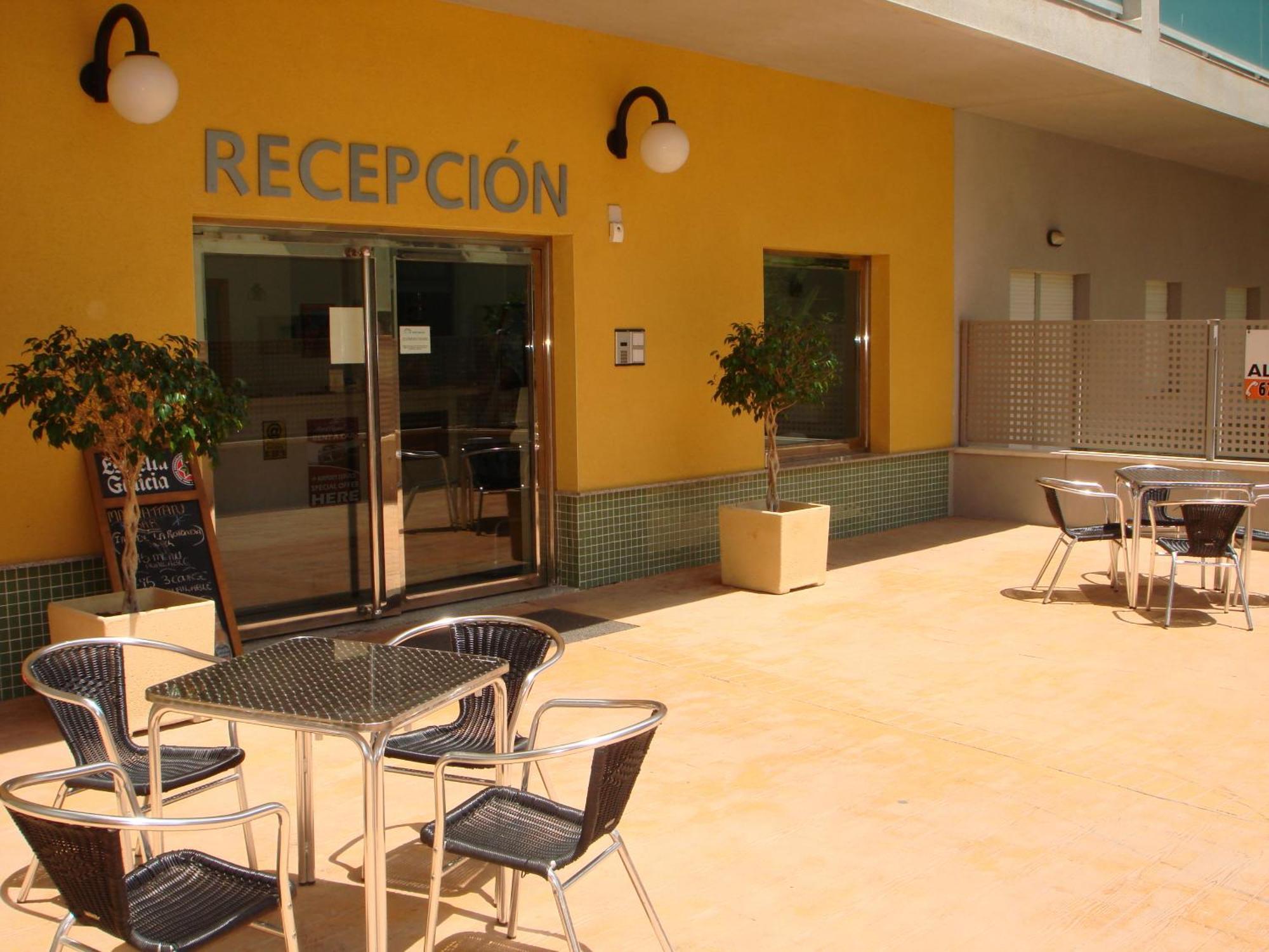 Reception La Rotonda Aparthotel Orihuela Exterior foto